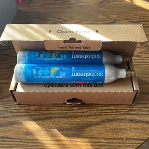 Empty SodaStream CO2 canisters AND box for exchange